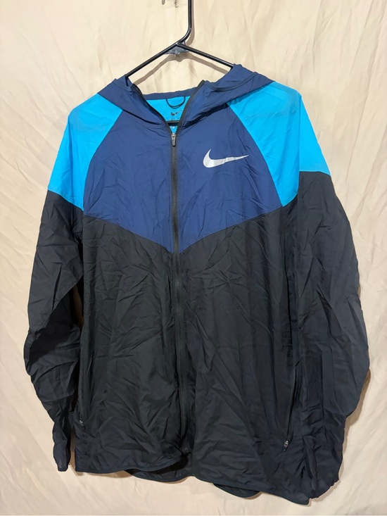 Nike Other - Nike wind jacket